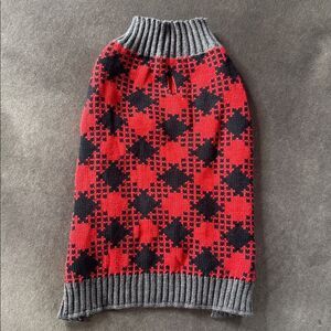 Pet Dog Cat Sweater Buffalo Plaid Red and Black Size S NEW